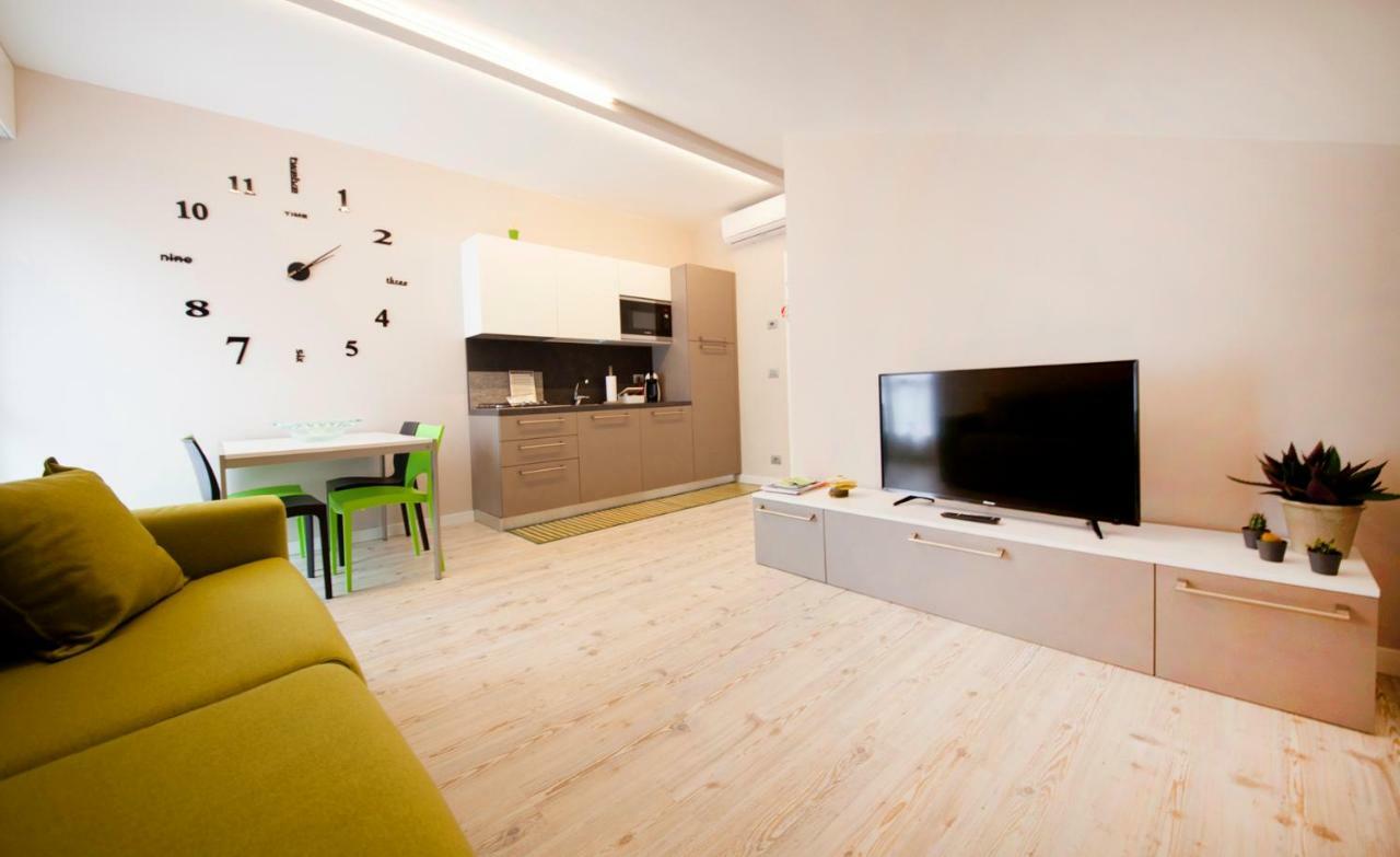 Chez Maguy Apartment Aosta Bagian luar foto